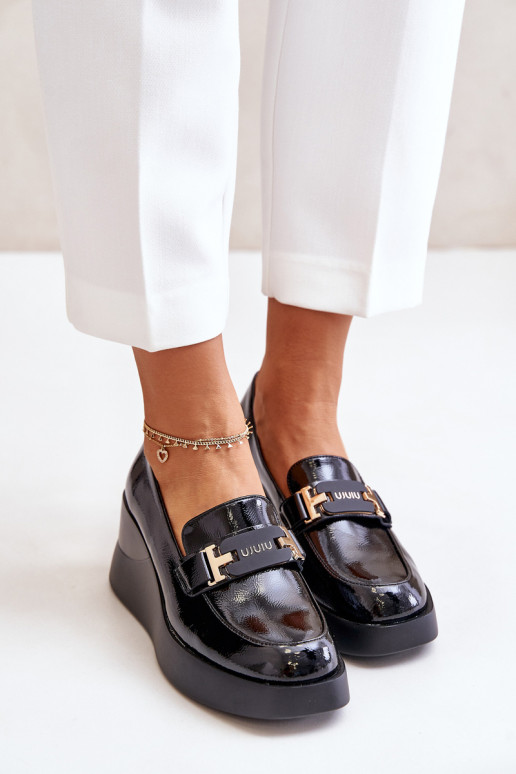 Vinceza 58337 juodi patentuoti pleištiniai mokasinai