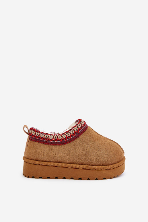 Vaikiški sniego batai su platforma, izoliuoti kupranugario Vilabria kailiu