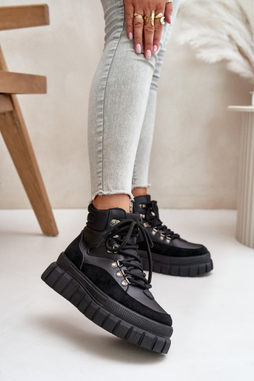 Moteriški izoliuoti „Trapper“ batai ant „Black Jelenia“ platformos