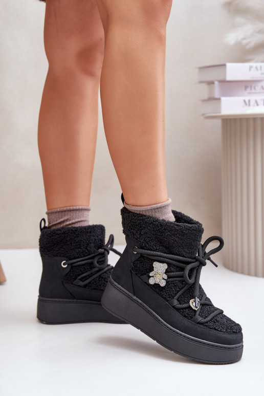 Juodi Almatiza moteriški avi batai su smeigtukais ir kailiu
