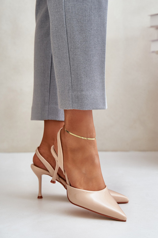 Patentuoti aukštakulniai atviru kulnu, smėlio spalvos Emmizola