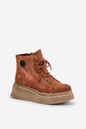 Zomšiniai kulkšnies batai ant didžiulės platformos Maciejka 06309-29 Brown 2