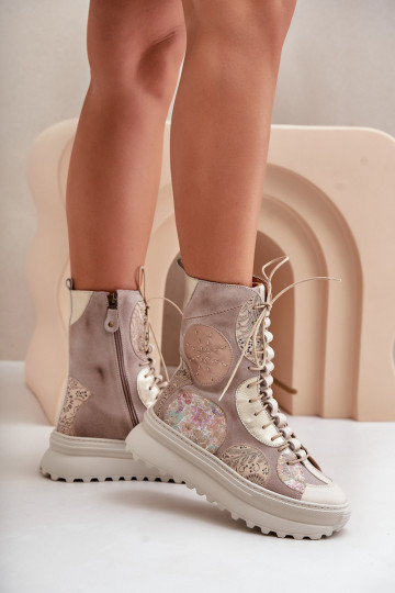 Odiniai zomšiniai batai ant šiltos platformos Maciejka 06565-04 Beige