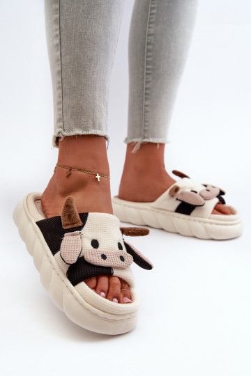 Minkštos ir patogios moteriškos šlepetės šviesiai smėlio spalvos Cow Paivessa