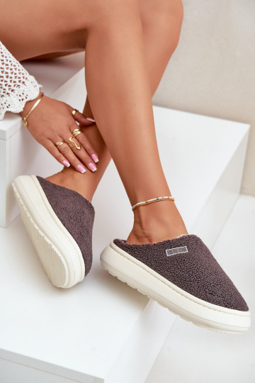 Izoliuotos šlepetės storu padu Big Star MM274134 Tamsiai pilkos spalvos