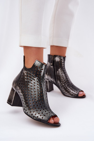 Odiniai ažūriniai batai Maciejka 05420-01 Juodi