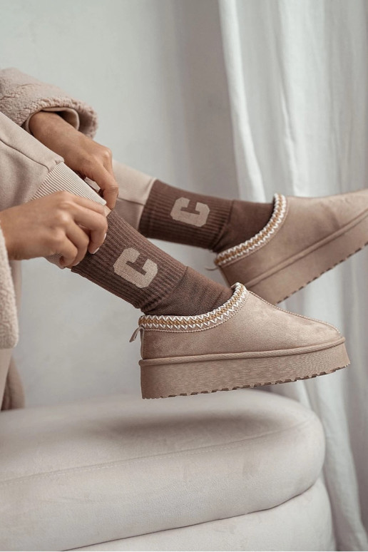 Rudos moteriškos kilpinės kojinės su raide C