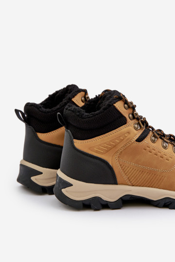 Izoliuoti vyriški žygio batai Camel Loreinae