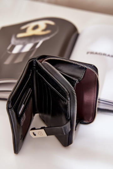 Lakinės odos moteriška piniginė, juoda Yathika 2