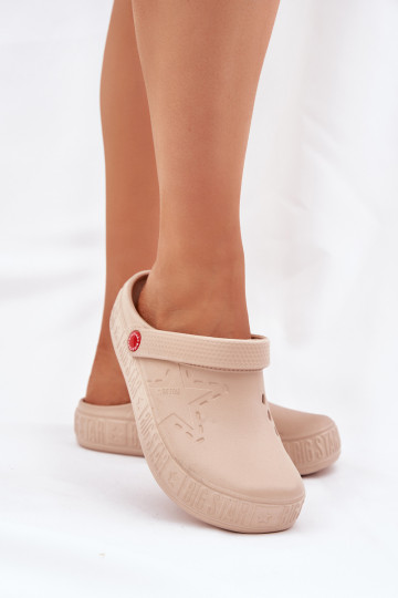 Moteriškos lengvos šlepetės Big Star II275012 smėlio spalvos