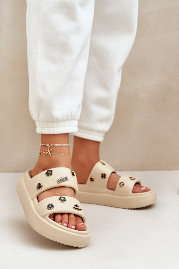 Moteriškos putplasčio šlepetės su segtukais Beige Ravanala