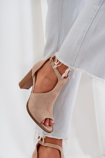 Aukštakulniai sandalai, pagaminti iš Eco Suede Beige Lanadriena