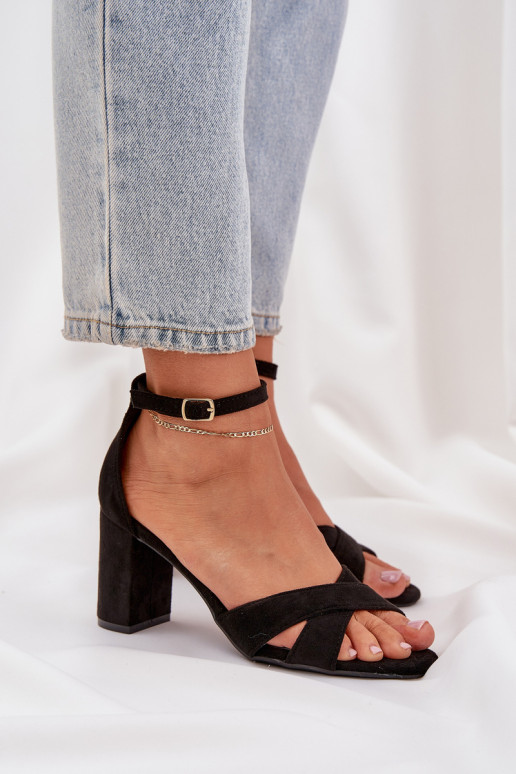 Sandalai su blokiniu kulnu, pagaminti iš Eco Suede Black Saniffia
