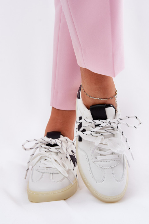 Žemi moteriški sportiniai bateliai White Zelevelis