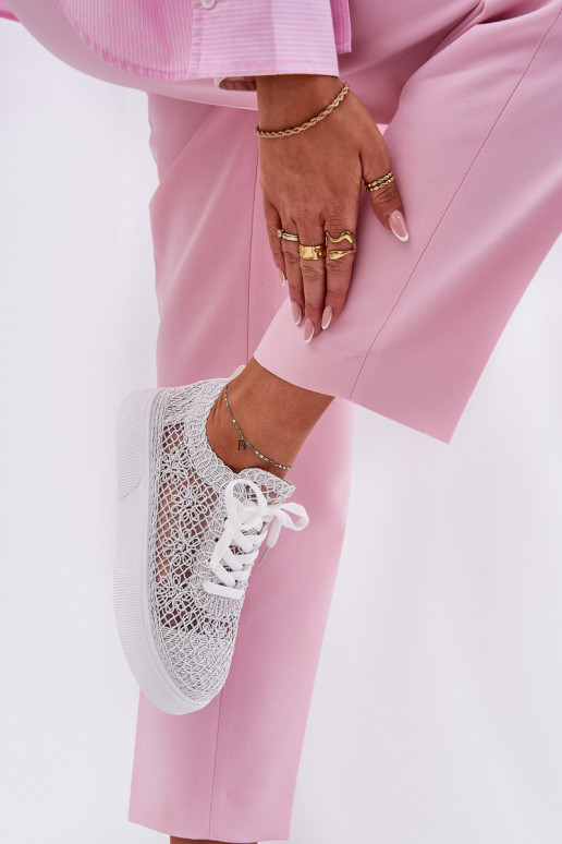 Ažūriniai moteriški sportbačiai ant platformos baltas aranelitas