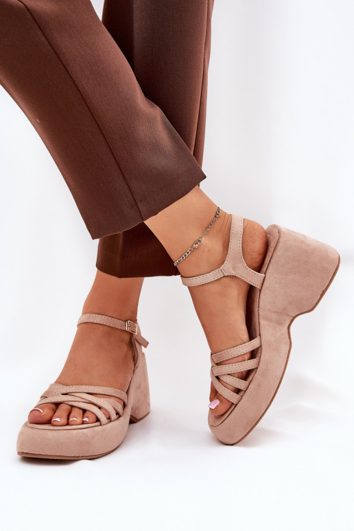 Platforminiai ir pleištiniai sandalai iš Eco Suede Beige Nendal