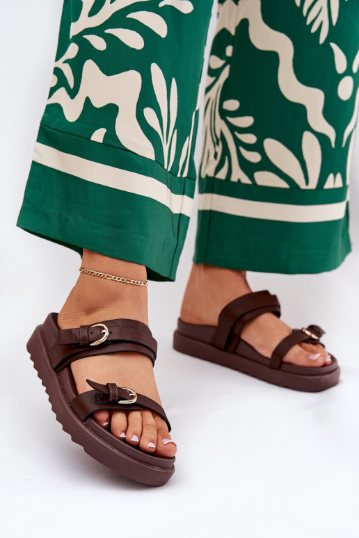 Moteriškos platformos šlepetės su auksinėmis sagtimis, rudos spalvos Wernone