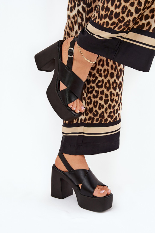 Moteriški sandalai su kulnu ir platforma, pagaminti iš ekologinės odos juodos Annavin spalvos