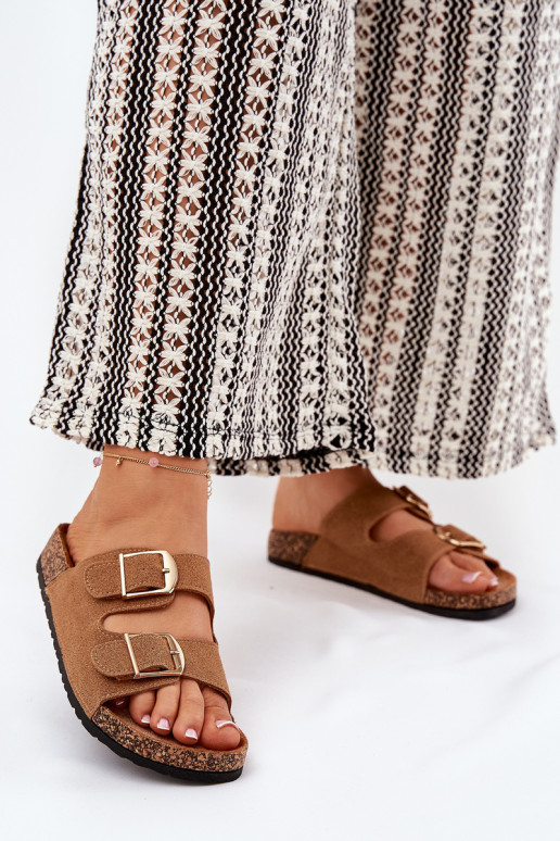 Moteriškos šlepetės ant kamštinės platformos su auksinėmis sagtimis Camel Lisavionea