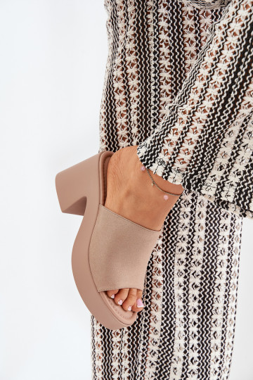 Moteriškos šlepetės su kulnu ir platforma Khaki Omeisa