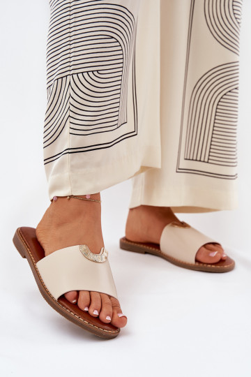 Moteriškos „Flip-Flops“ ekologiškos odos su dekoratyvinėmis detalėmis smėlio spalvos „Mevith“.