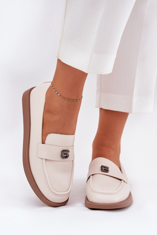 Elegantiški moteriški mokasinai su smulkia dekoratyvine detale Vinceza 62208 Beige