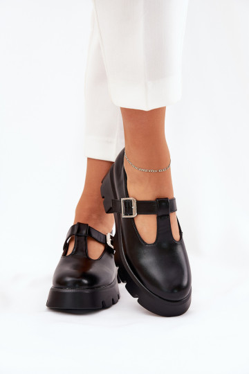 Moteriška sagties platforma, plokščiakulnė juoda „Venda“.