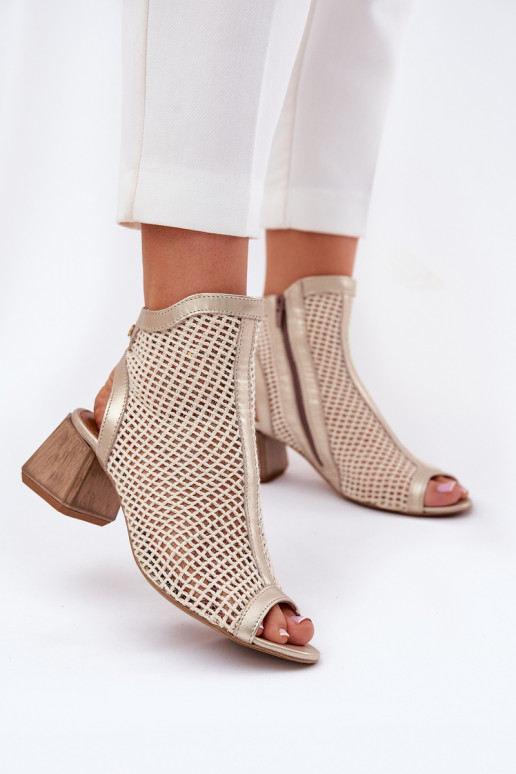 Moteriški odiniai kulkšnies batai atviru kulnu Maciejka 06899-25 Gold-Beige