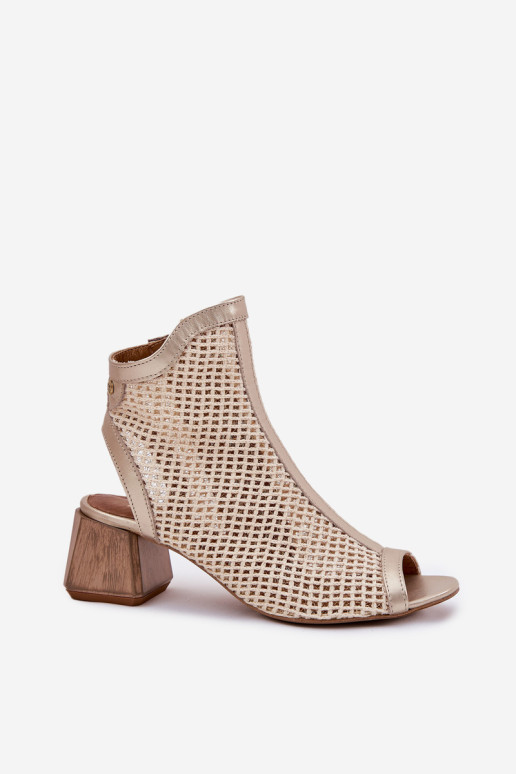 Moteriški odiniai kulkšnies batai atviru kulnu Maciejka 06899-25 Gold-Beige