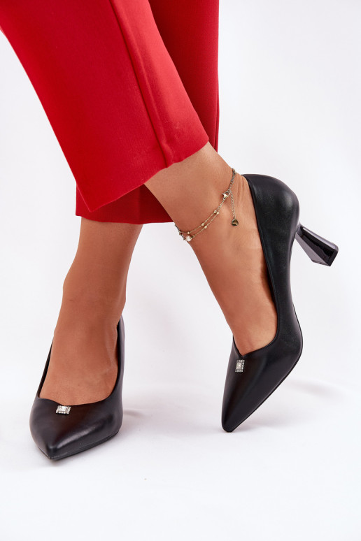 Elegantiški siurbliai ant platėjančios Stiletto Vinceza 62222 juodos spalvos