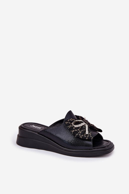 Moteriškos pleištinės šlepetės su lankeliu, juoda Moonzella