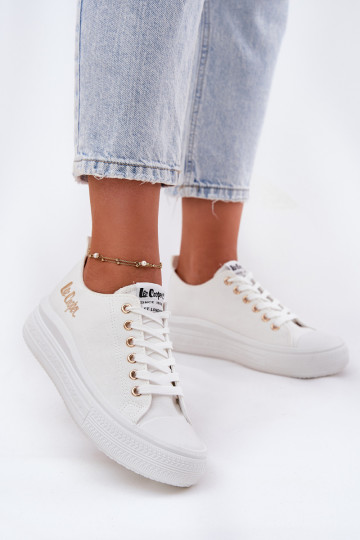 Moteriški sportbačiai ant platformos Lee Cooper LCW-24-44-2462L balti