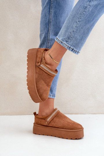 Sniego batai su dekoratyviniais siuvinėjimais „Camel Selithria“