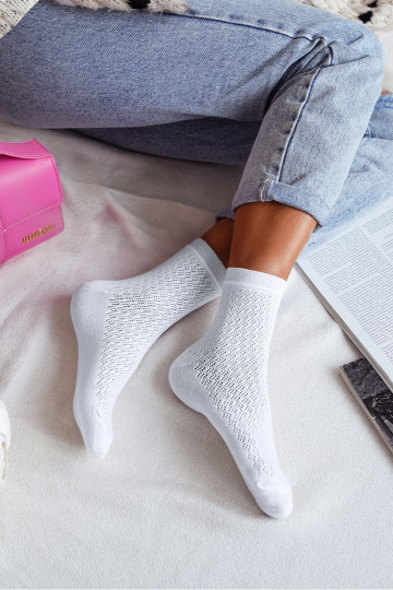 Moteriškos ažūrinės kojinės baltos