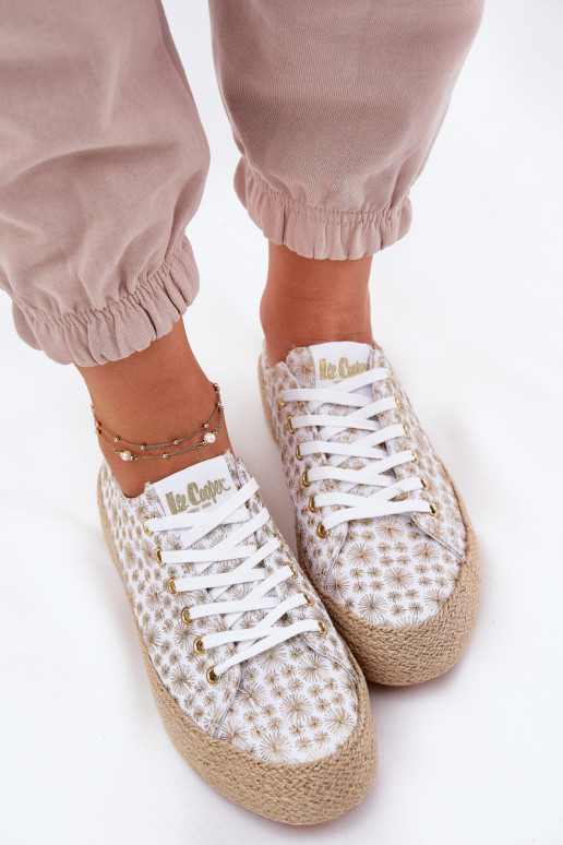 Lee Cooper LCW-25-08-3648L moteriški raštuoti platforminiai sportbačiai su pynėmis, balti ir auksiniai