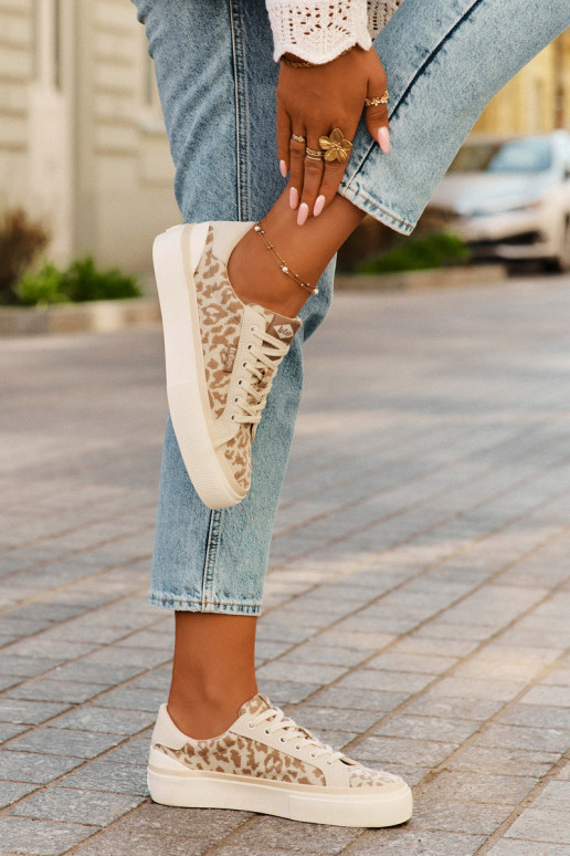 Lee Cooper moteriški leopardo rašto sportbačiai žemapadžiai LCW-25-02-3330L smėlio spalvos