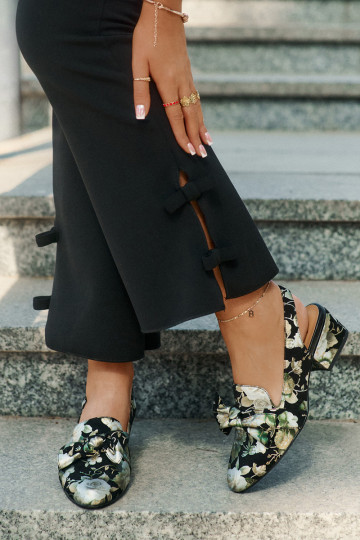 Gėlėti odiniai bateliai su kaspinu N6539-44 juodi