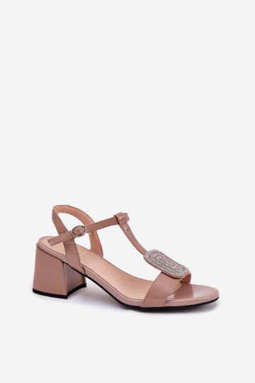 Vinceza 91134 smėlio spalvos lakuotos odos moteriškos basutės su aukštakulniu ir dekoracijomis 2