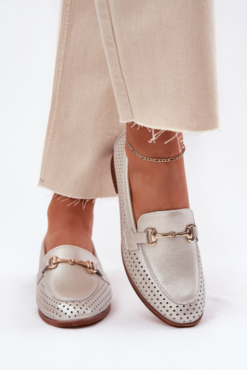 Moteriški odiniai mokasinai su dekoracijomis ant plokščio kulno S.Barski LR51-594 sidabriniai