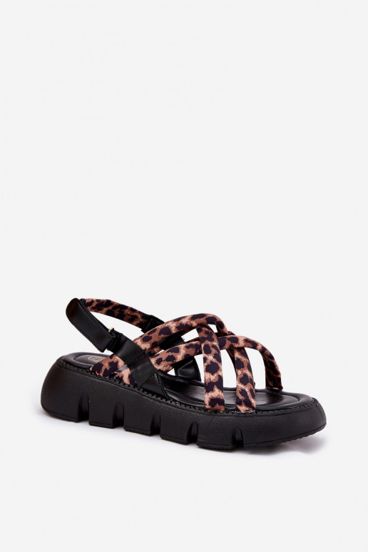 Filamira moteriškos leopardo rašto platforminės basutės