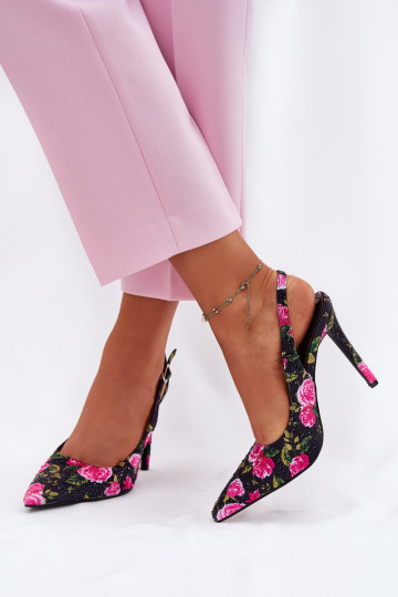 Juodos „Vevessa“ rožėmis puoštos stileto basutės