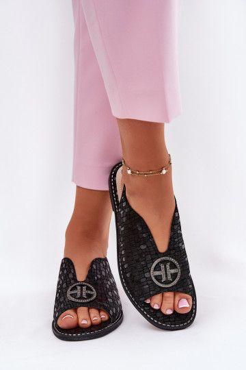 S.Barski KV51-094 juodos odinės plokščiapadės basutės su papuošimais