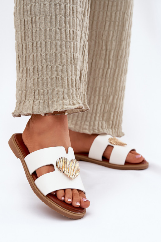 Moteriškos plokščios basutės su auksiniais papuošimais... Baltos Karinma