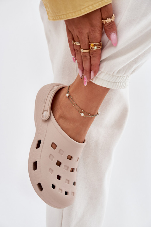 Moteriškos putplasčio šlepetės LEMIGO 806 smėlio spalvos