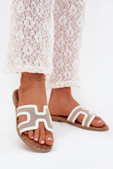 Moteriškos baltos plokščiapadžiai šlepetės Vereya