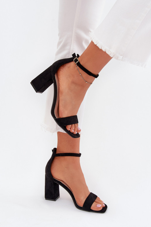 Moteriškos basutės su kulnu iš ekologiškos zomšos, juodos Elirae