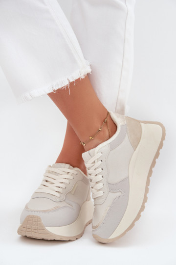 „Big Star SS274008 HI-POLY SYSTEM“ šviesiai smėlio spalvos izoliuoti moteriški sportbačiai su platforma