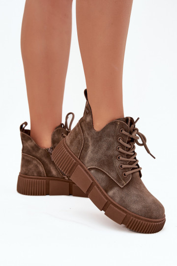 „Big Star SS274594“ smėlio spalvos zomšiniai žemi moteriški aulinukai ant platformos