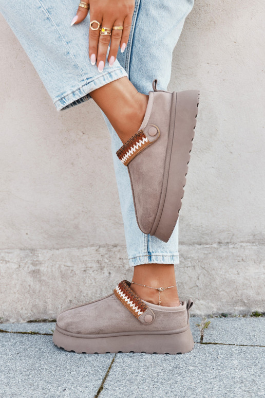 „Lyrisse“ moteriški žemakulniai sniego batai su judančiu dirželiu ir siuvinėta platforma, tamsiai smėlio spalvos