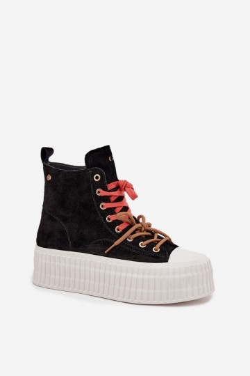 Zomšiniai moteriški sportbačiai su stora platforma GOE SS2N4046 juodi 2